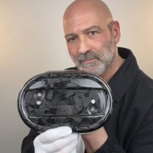 Art.Faenza – Premium Quality Carbon Fiber OEM M8 Screamin’Eagle Ventilator Air Cleaner Cover