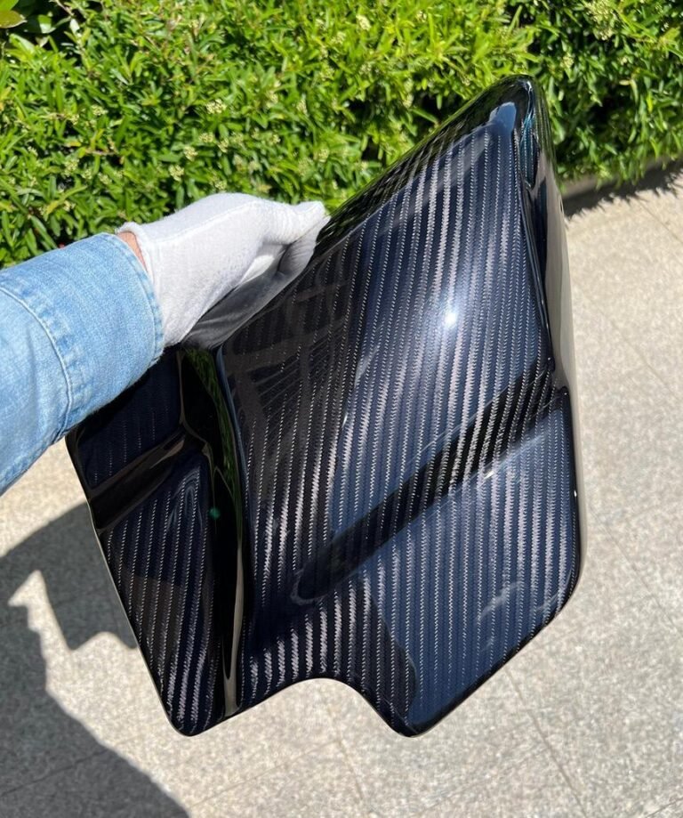 Art.Maranello – Premium Quality Carbon Fiber Side Covers